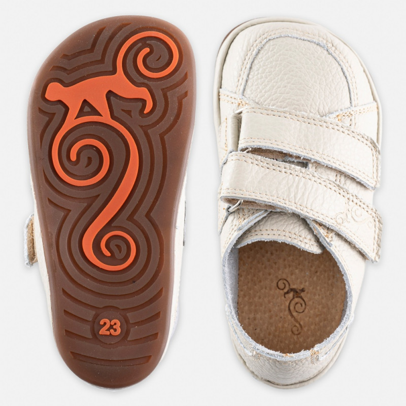 weiche-lederhausschuhe-für-kinder-mit-barfußgefühl