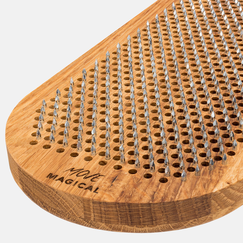 Sadhu Board 8 mm – Solid Oak & Galvanized Nails for Mind Training