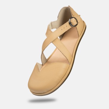 Hellbraune Barfuß‑Sandalen – Leder, breite Zehenbox | Magical Shoes - MONA
