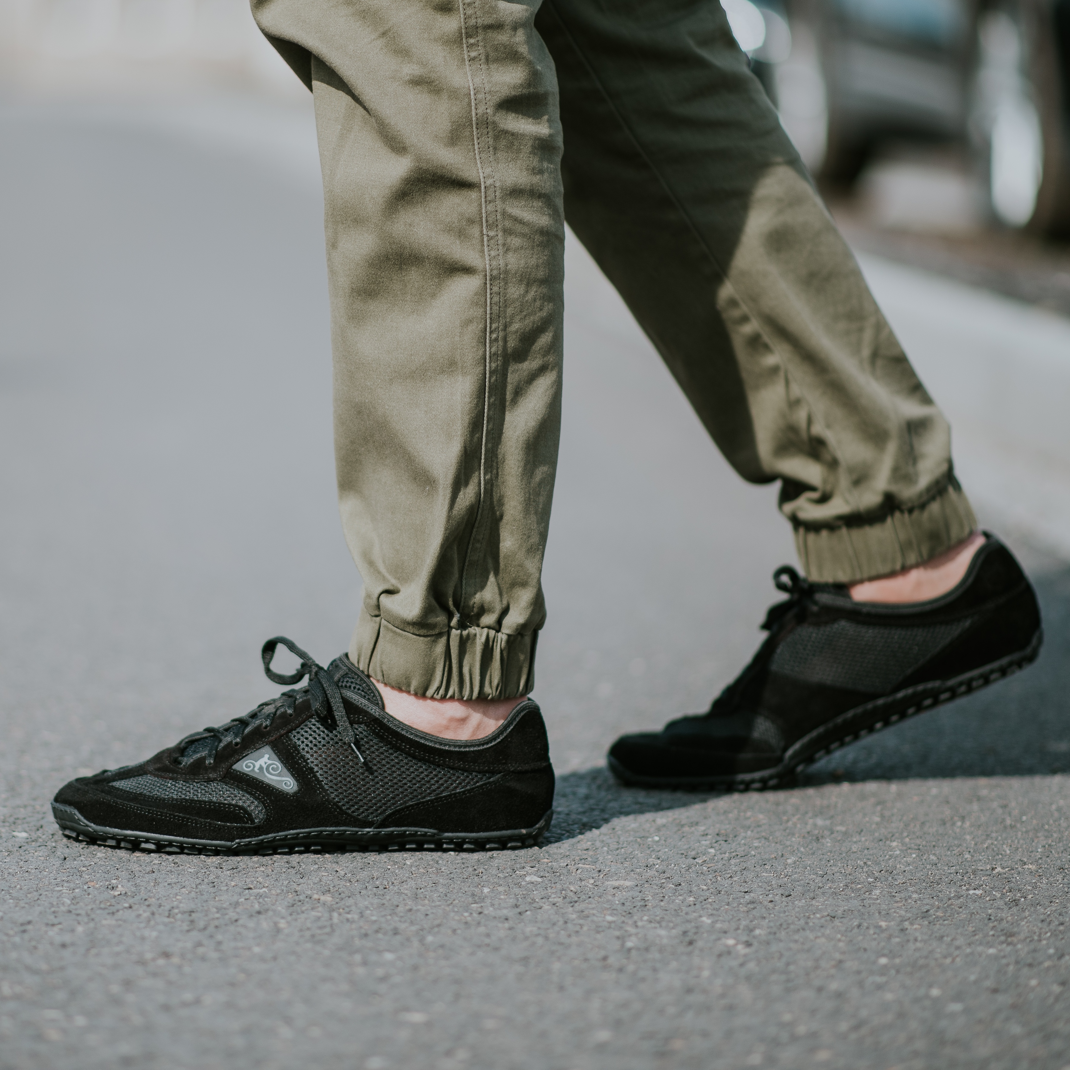 Minimalistyczne wegańskie buty męskie