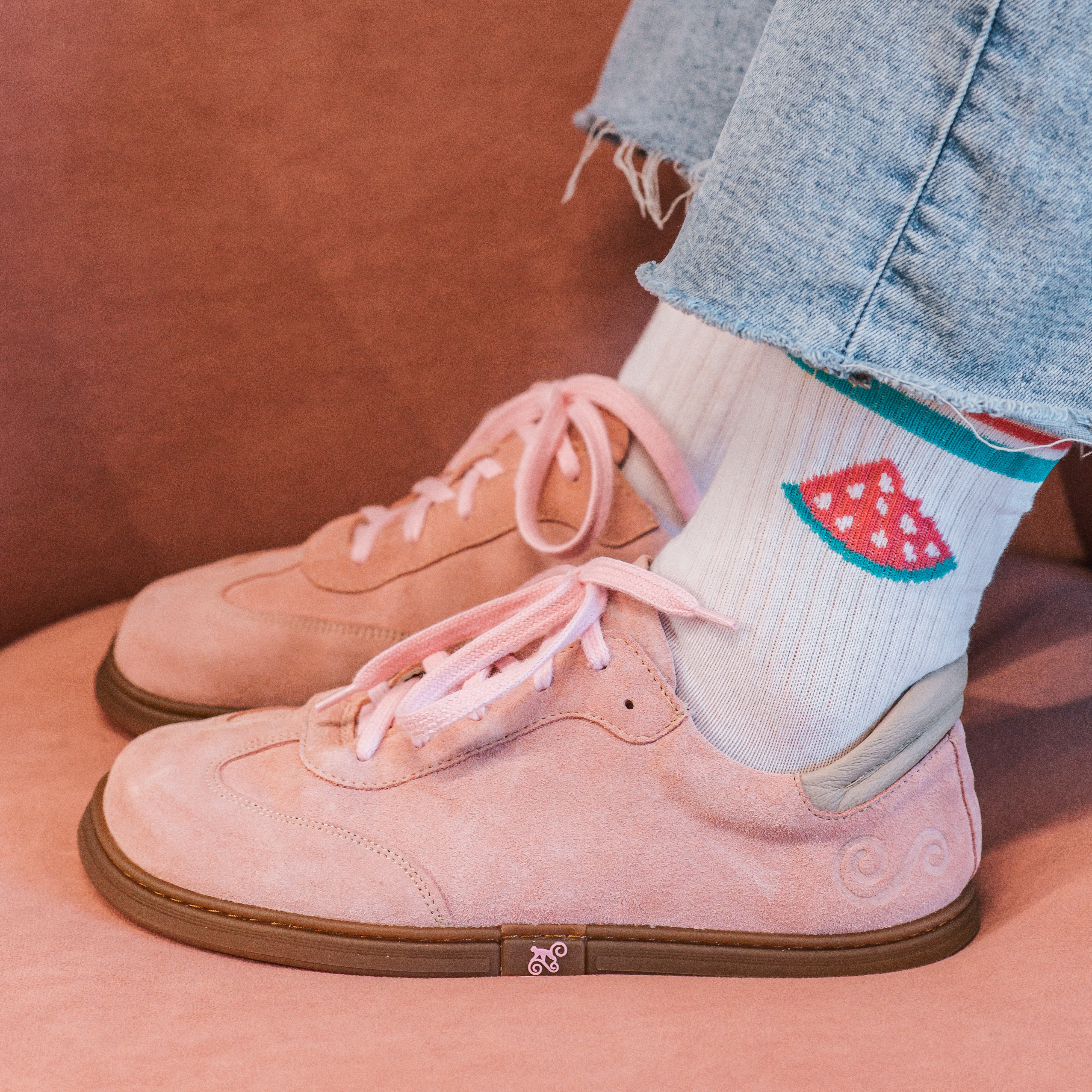 damskie snakersy barefoot