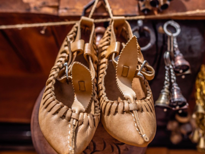 Die Geschichte des Schuhwerks – stammen die ersten Barfußschuhe aus dem 19. Jahr