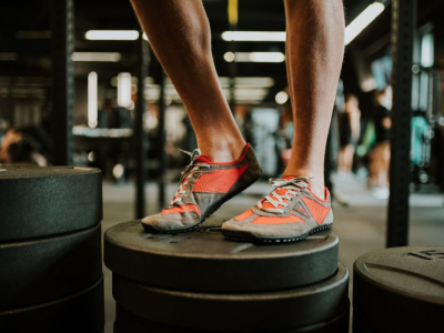 Wie wählt man Schuhe für das Krafttraining aus