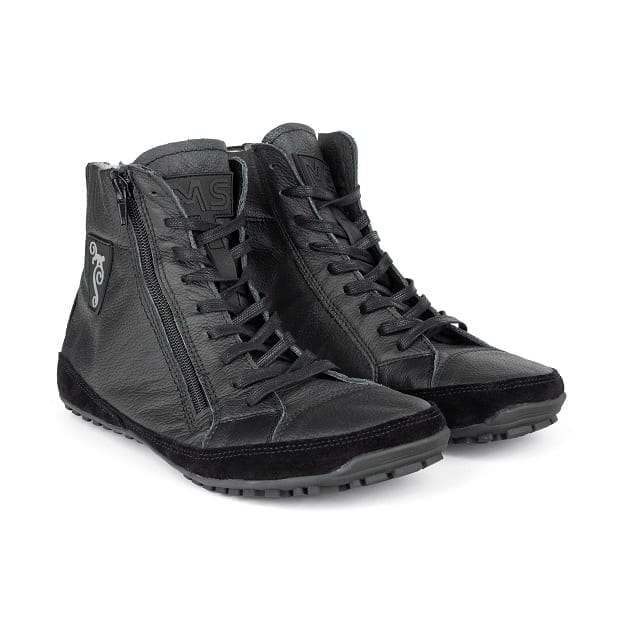 czarne zimowe buty minimalistyczne