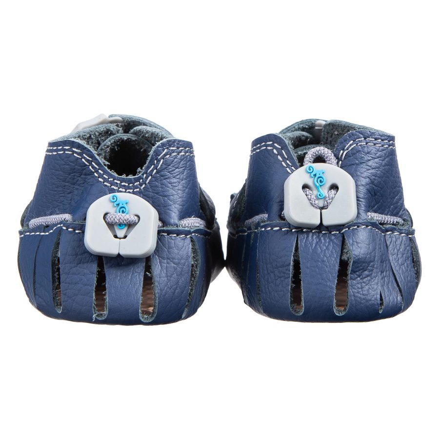 Hand sewn moccasins for baby - Magical Shoes MOXY BABY